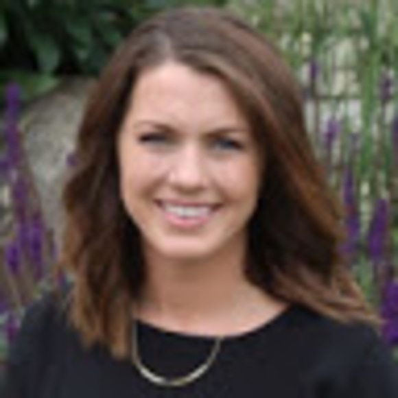 Meet your Posher, Liz - Picture 1 of 1